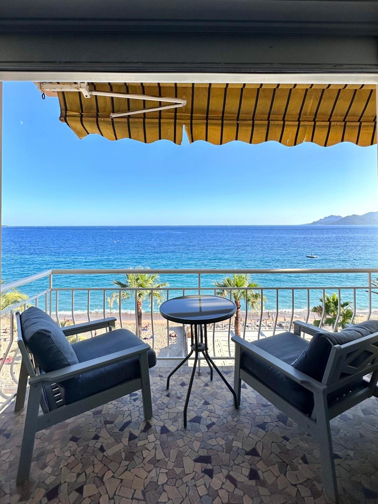 Plage Du Midi- Vue Sur Mer Standing Presta Cannes Esterno foto