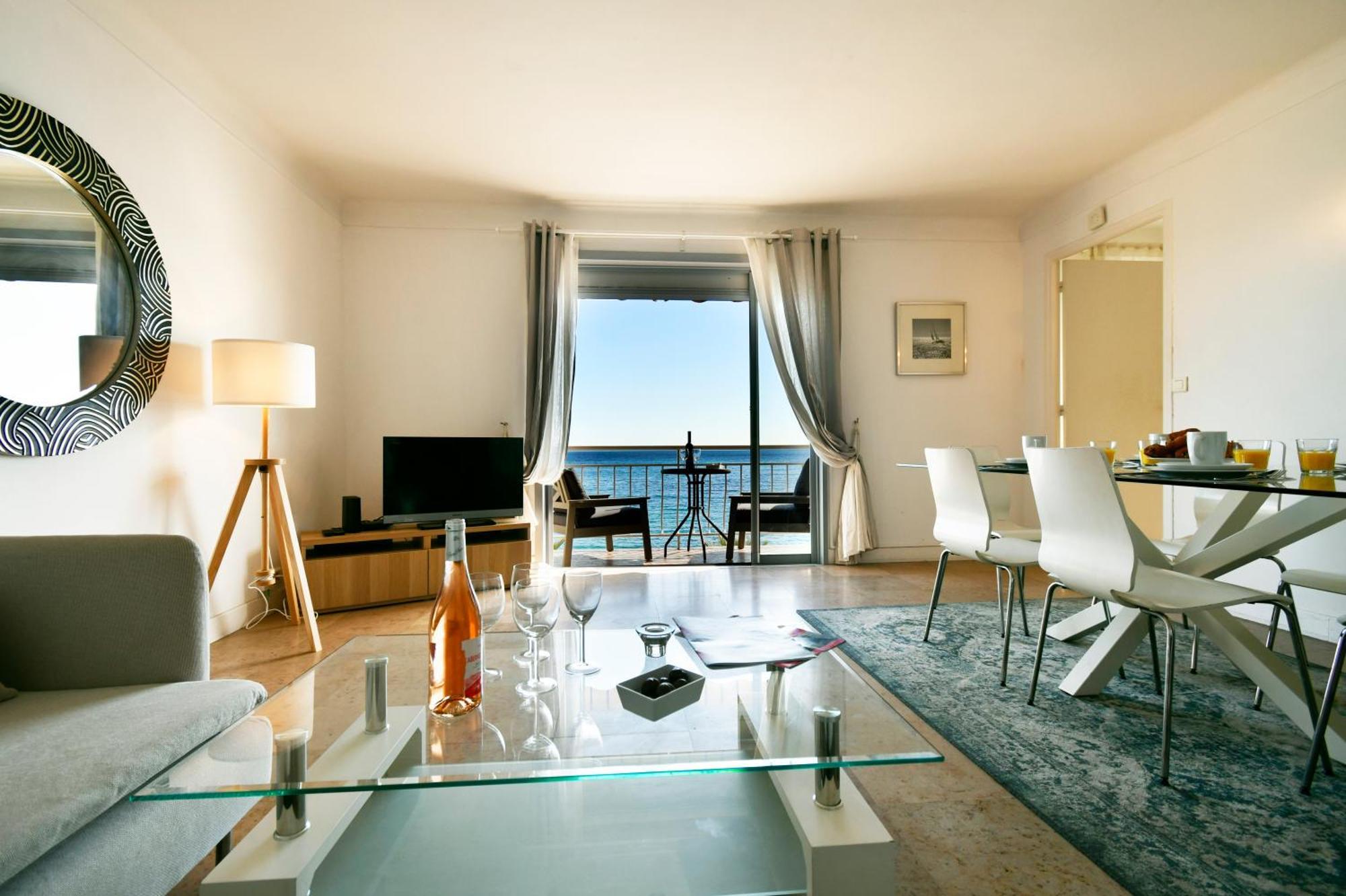 Plage Du Midi- Vue Sur Mer Standing Presta Cannes Esterno foto